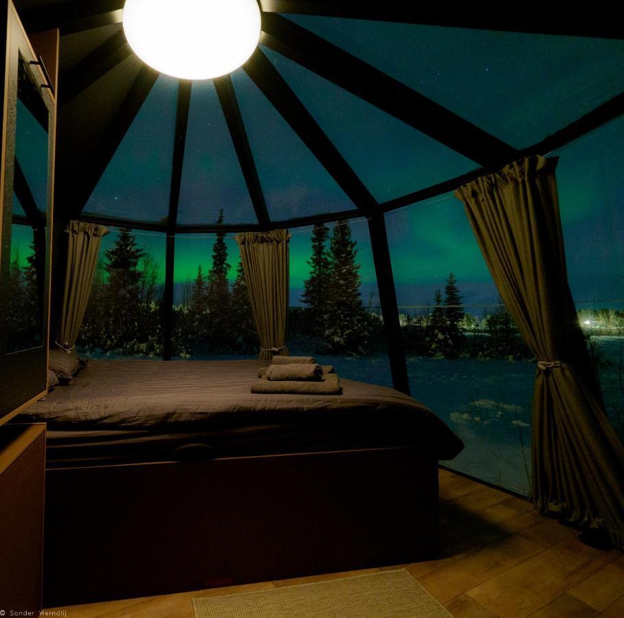 Aurora River Camp Glass Igloos & Cabins Kiruna Exterior photo